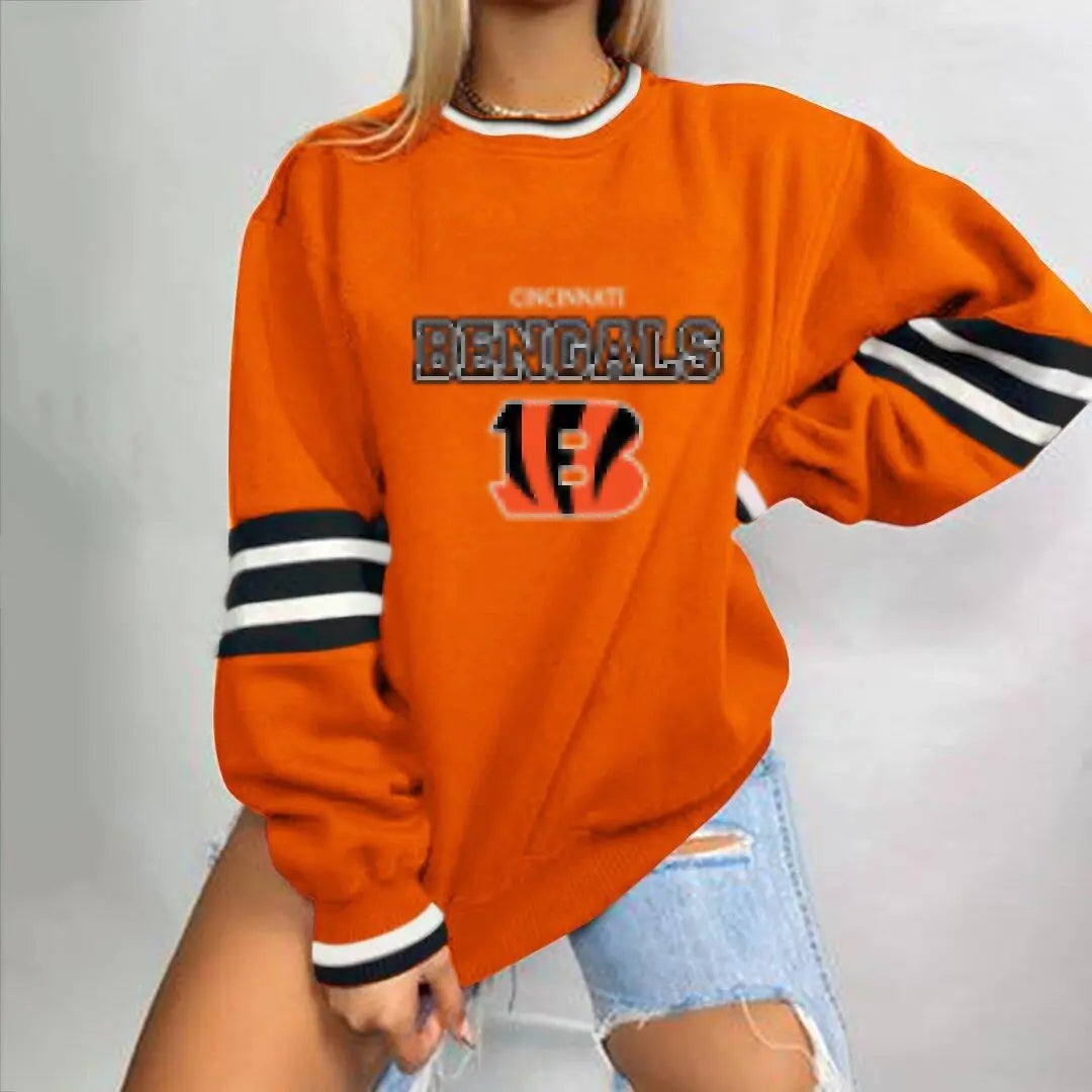 Loose-Fit NFL Graphic Long Sleeve Sweatshirt for Women